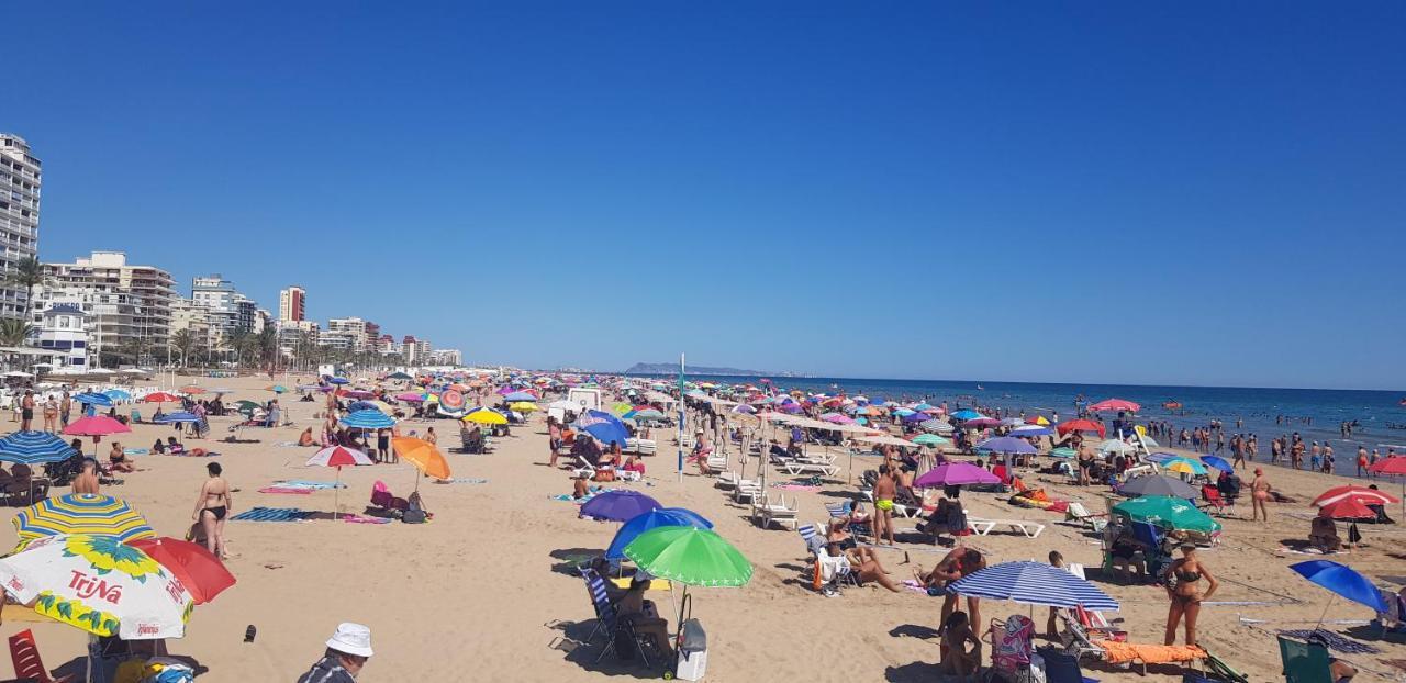 Elegante Apartamento En Playa De Gandia Exteriör bild