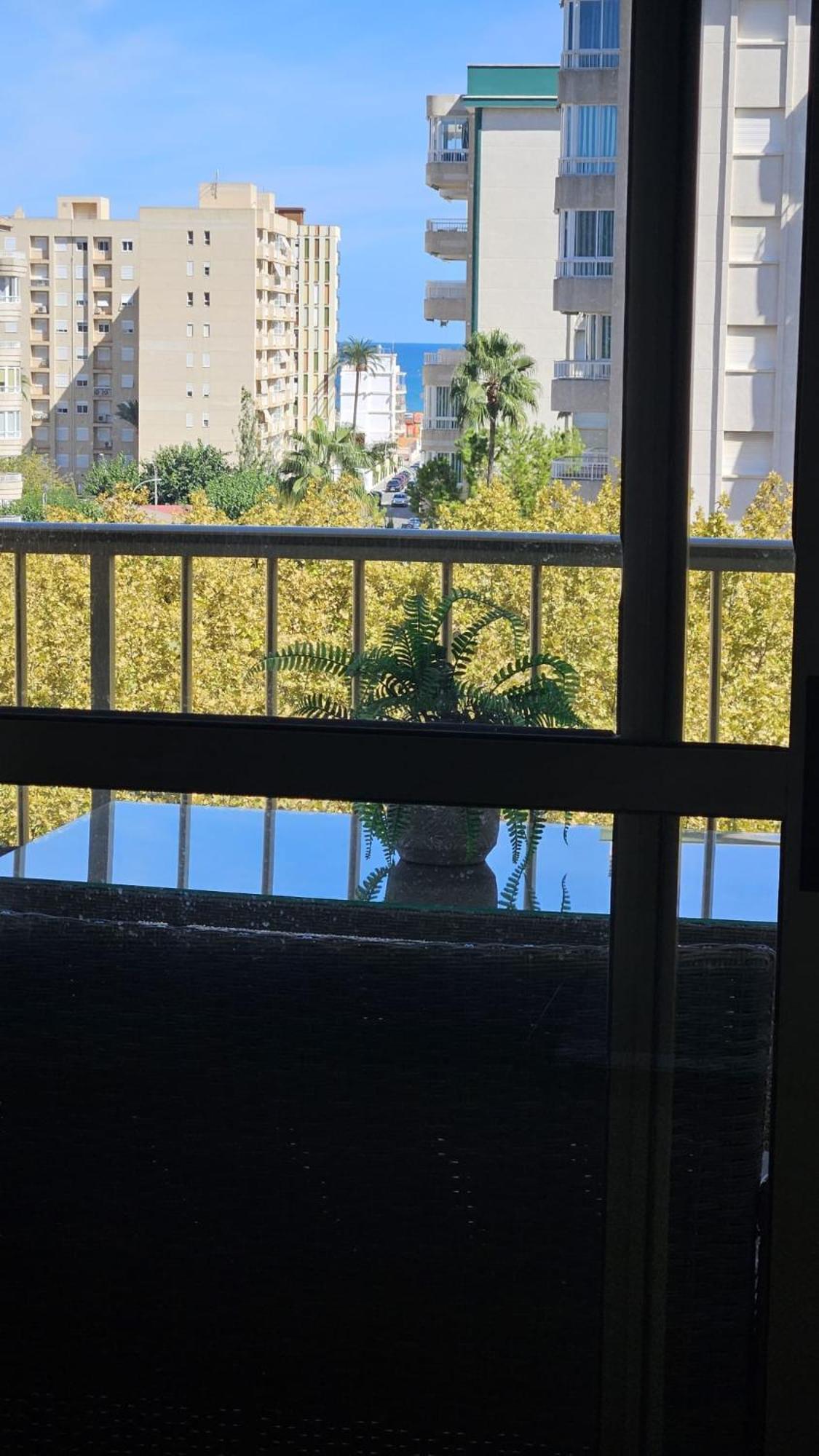 Elegante Apartamento En Playa De Gandia Exteriör bild
